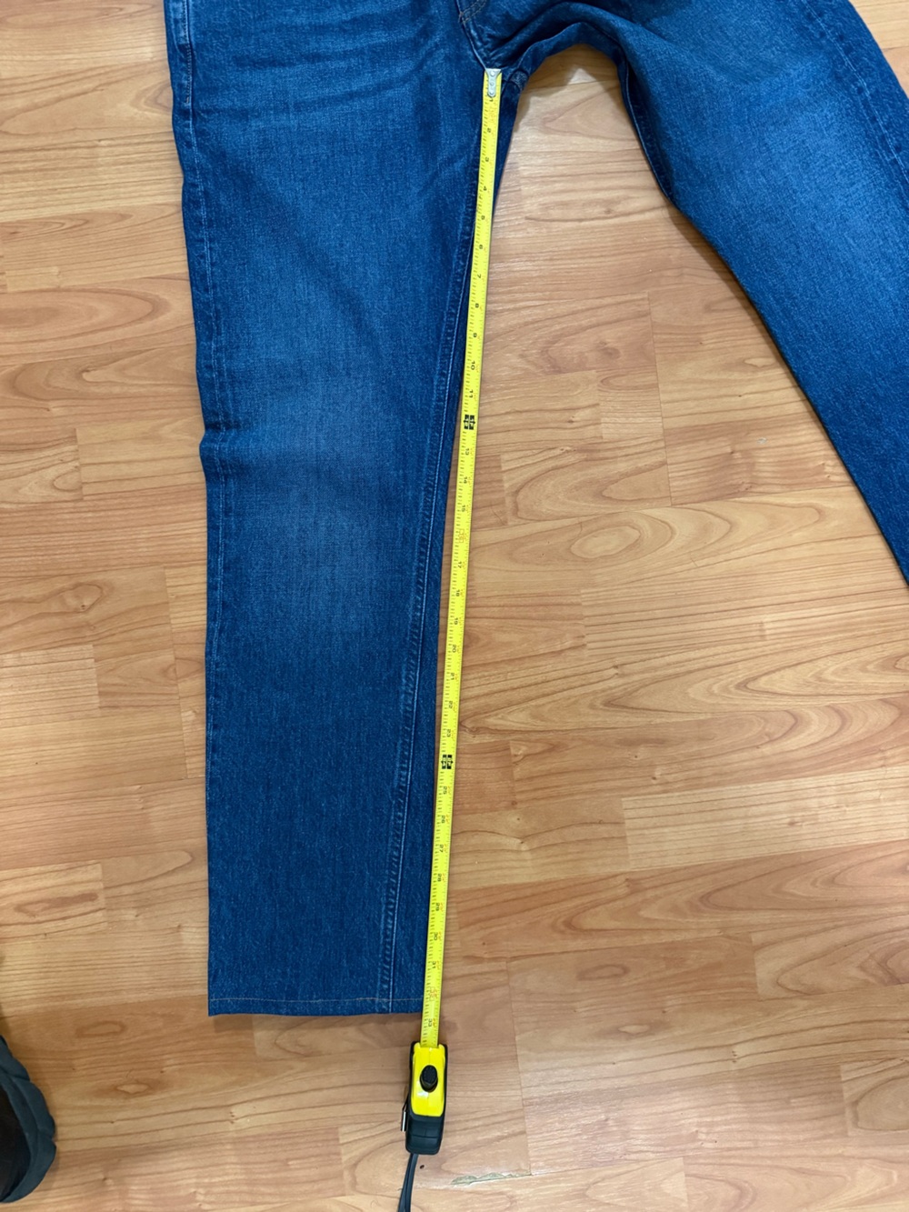 Suitsupply Men's Slim Straight Jeans - Blue Denim - Picture 7 of 11